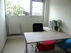bureau.JPG