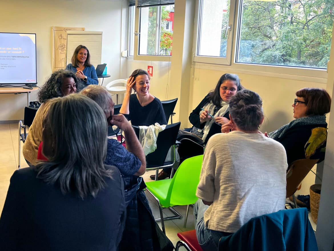 Fruit d’un nouveau partenariat avec les Foliweb, l’atelier consacré au référencement naturel a réuni, mardi 1er octobre, une quinzaine de personnes dans notre espace de coworking. Animé par Cindy Senez, il a donné aux entrepreneurs présents les bonnes pratiques pour remonter sur les moteurs de recherche.