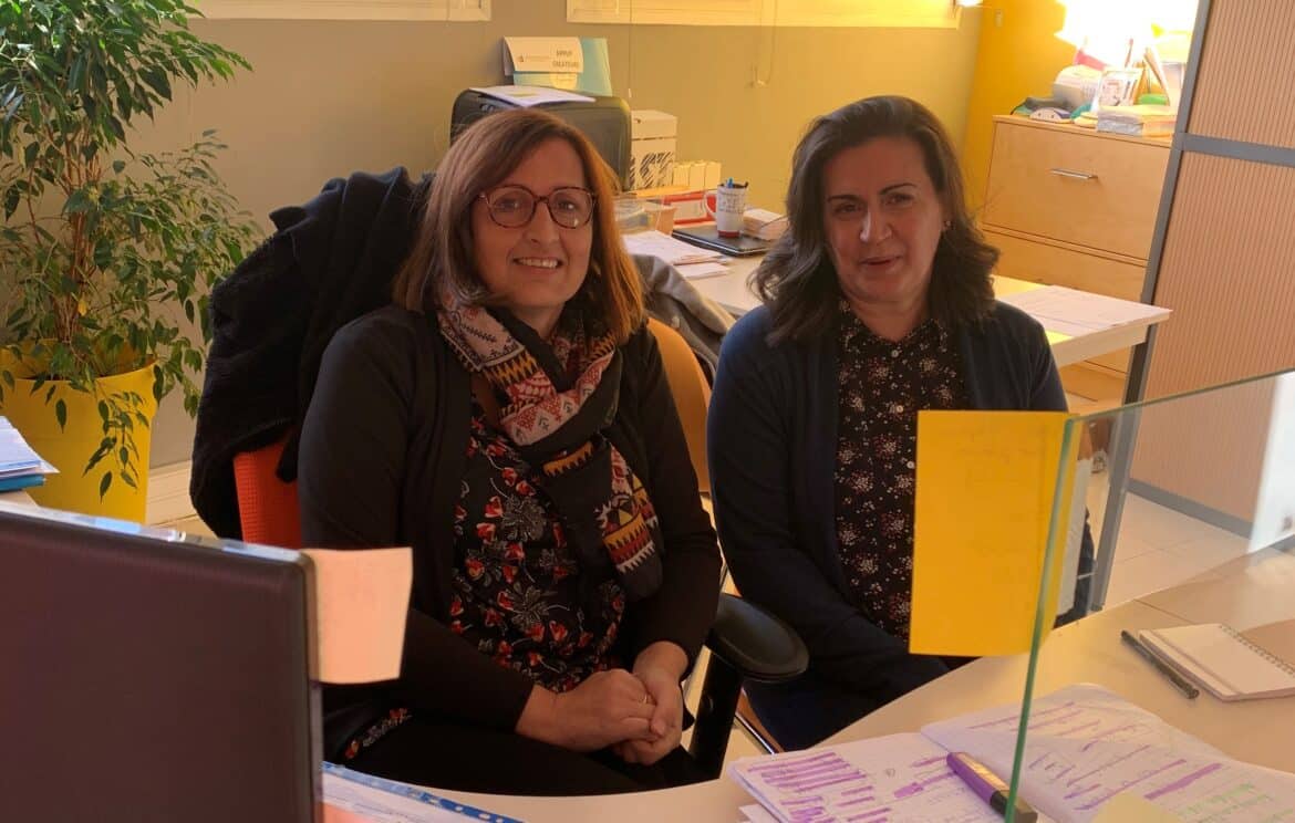 A l’occasion de la journée Duo Day#2022, initiée dans le cadre de la Semaine européenne pour l'emploi des personnes handicapées (SEEH), l’équipe des permanentes et en particulier Anne-Marie ont eu le plaisir d’accueillir Sabrina Bendida, dans nos locaux,  le 17 novembre 2022.