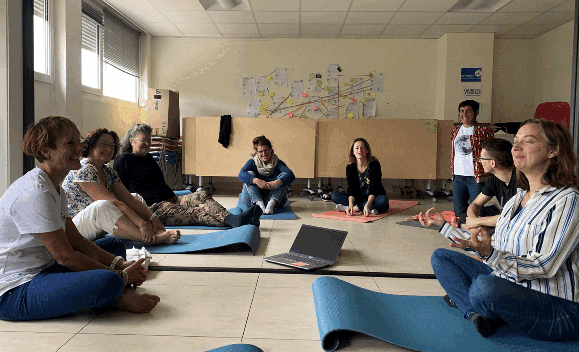 A son compte chez Appuy depuis moins d’un an, Cécile Jeffard a spontanément proposé d’animer notre dernier petit déjeuner des entrepreneurs intitulé « Mieux respirer pour gagner en sérénité ».